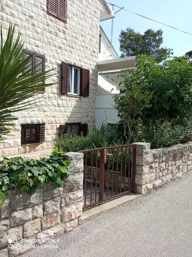 Apartment M&J Supetar Zewnętrze zdjęcie