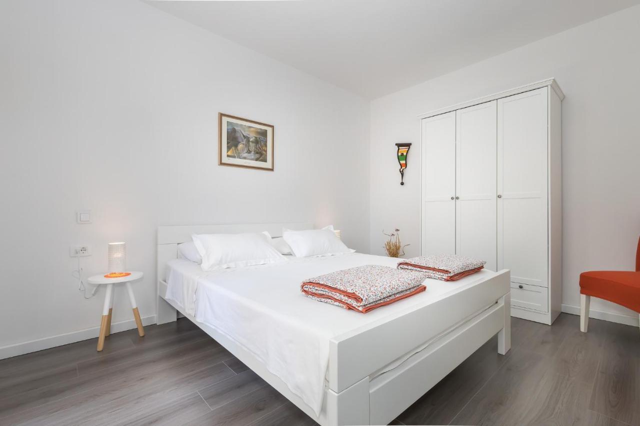 Apartment M&J Supetar Zewnętrze zdjęcie
