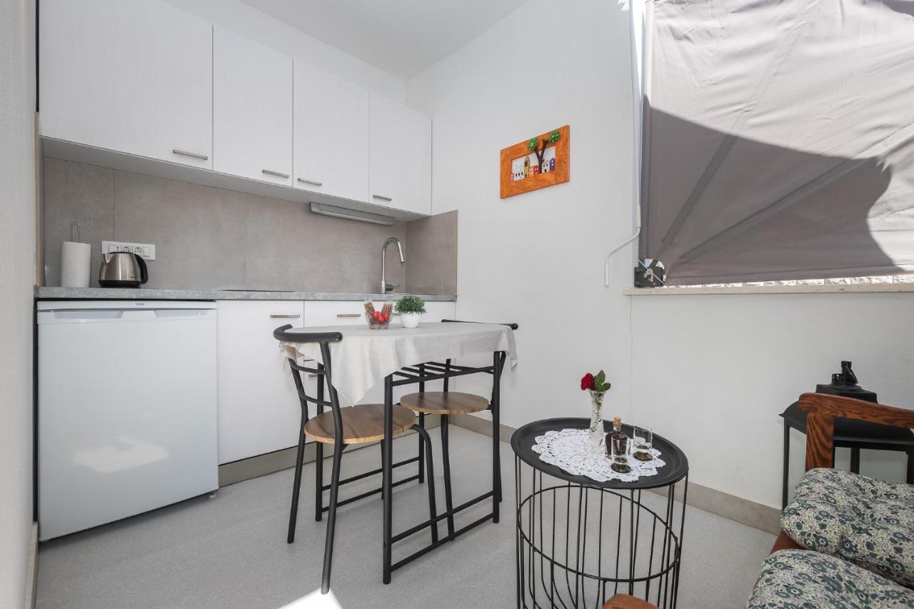 Apartment M&J Supetar Zewnętrze zdjęcie