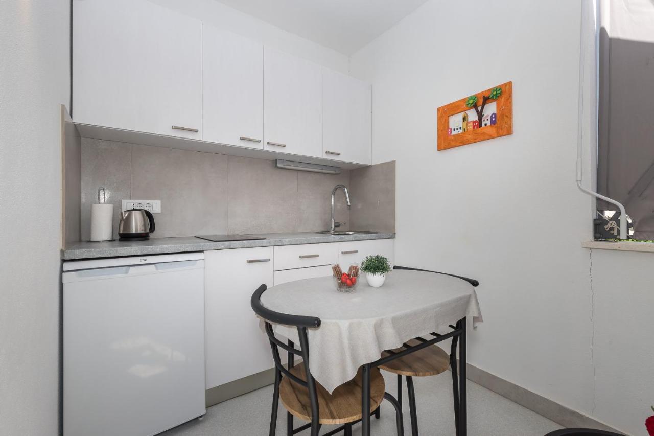 Apartment M&J Supetar Zewnętrze zdjęcie