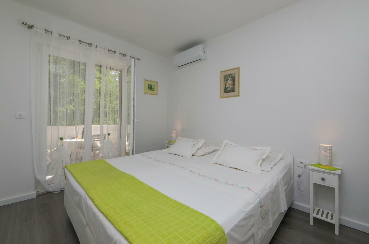 Apartment M&J Supetar Zewnętrze zdjęcie